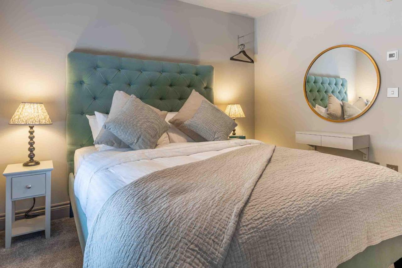 Stylish Modern 1 Bedroom, City Centre Bath Exterior foto